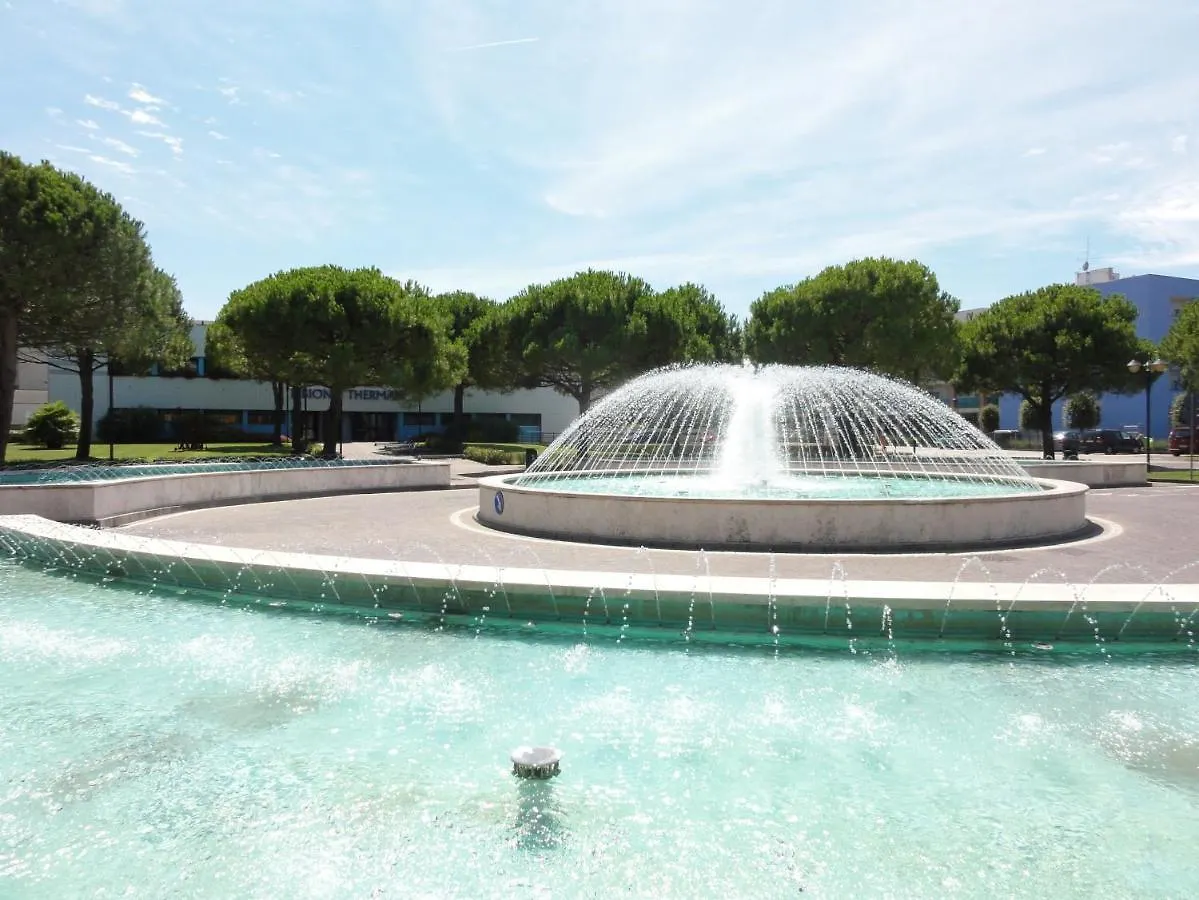 Condominio Jolly Bibione 0*,